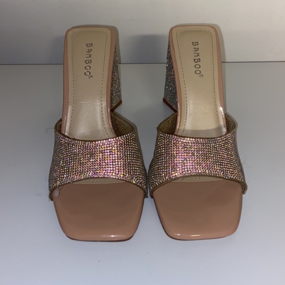 Bamboo Heels - Picture 2 of 8